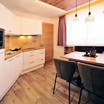 Amaris Ischgl