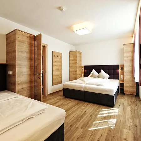 Amaris Apartment *